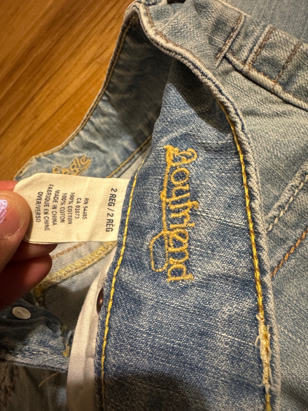 Women’s American Eagle Outfitters Light Wash Wide-Leg Jeans - Picture 3 of 5
